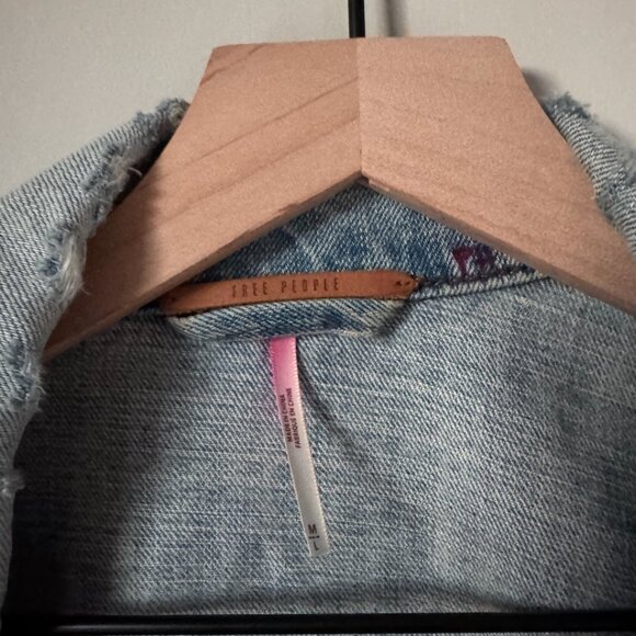 Free People - Oversized Vintage Jean Jacket - Picture 3 of 4